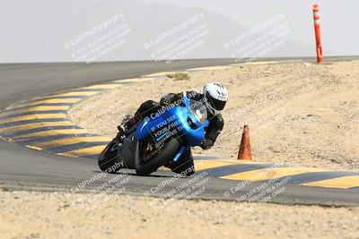 media/Mar-28-2022-Superbike Trackdays (Mon) [[b8603d0f67]]/Open Track Time/Turn 12/